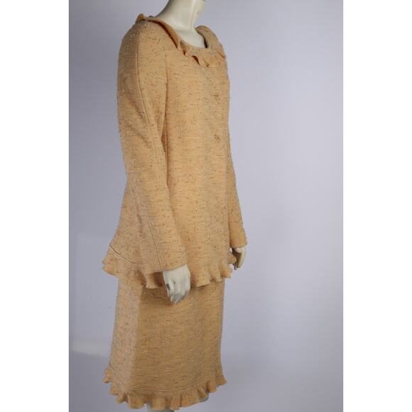 Vintage Chanel 99A Yellow Tweed 2 Piece Skirt Jacket Suit Set Classic Size 42 - Picture 5 of 12
